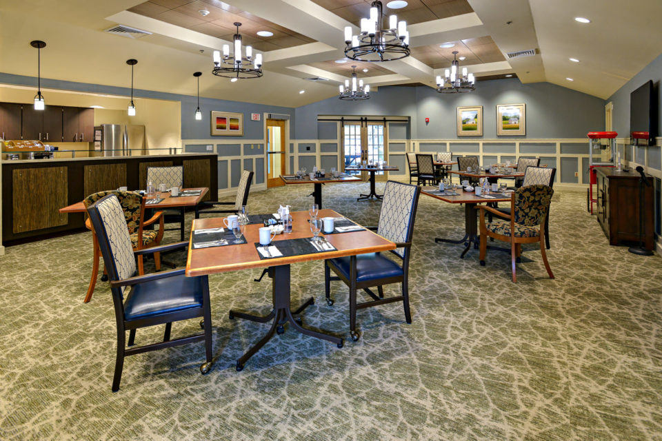 Heritage Manor dinning tables
